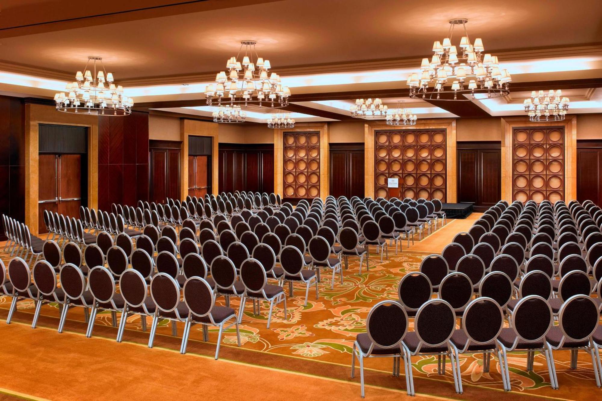 Sheraton Garden Grove-Anaheim South Exterior foto